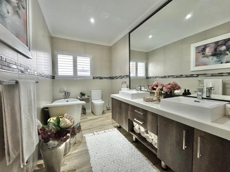 3 Bedroom Property for Sale in Noorsekloof Eastern Cape